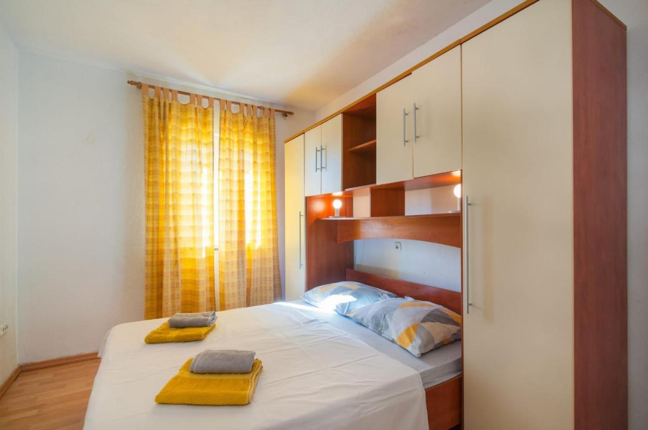 Apartment Stipic Omiš Kültér fotó